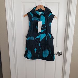 Lululemon Pack it Up vest 6